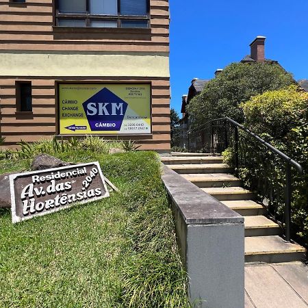 Ferienwohnung Amplo Apartamento A 200M Da Rua Coberta Gramado Exterior foto