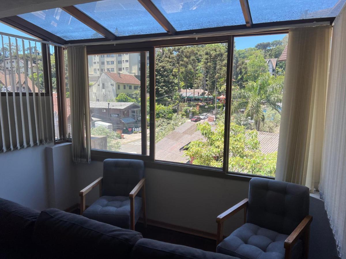 Ferienwohnung Amplo Apartamento A 200M Da Rua Coberta Gramado Exterior foto